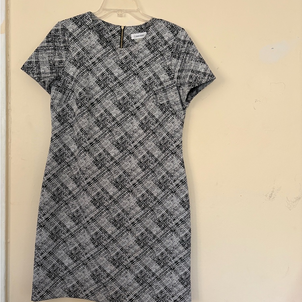 Calvin Klein Black and White Textured Mini Dresssize 10.